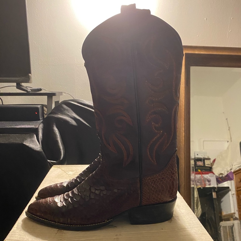 Cara Blanca Cowboy Boots